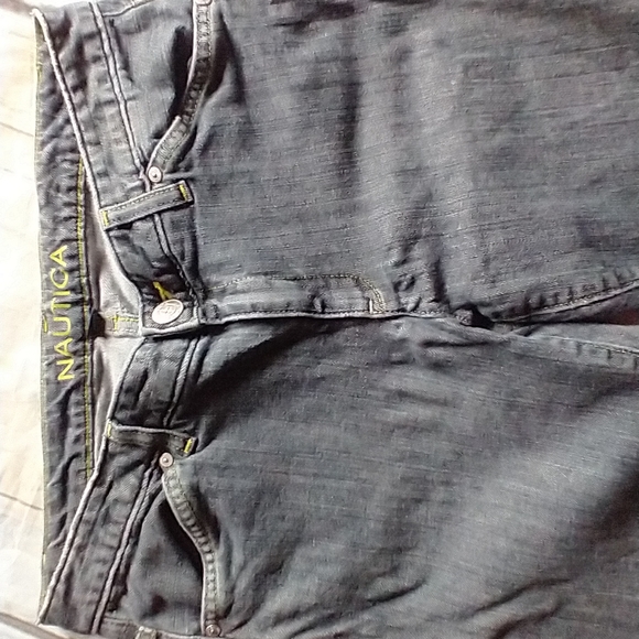 Nautica Pacific Fit Women's Size 8 Faded Blue Stretch Bootcut Jeans - Picture 2 of 10
